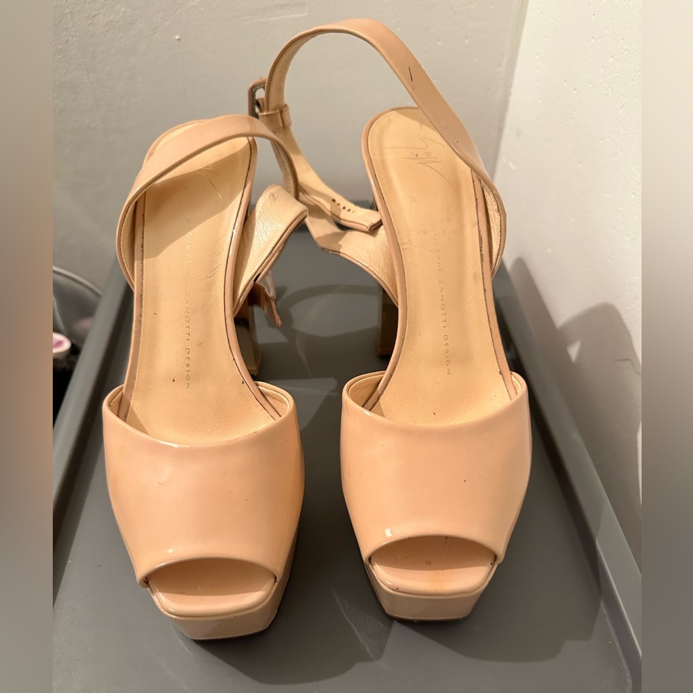 Giuseppe Zanotti “Lavinia” Sandals